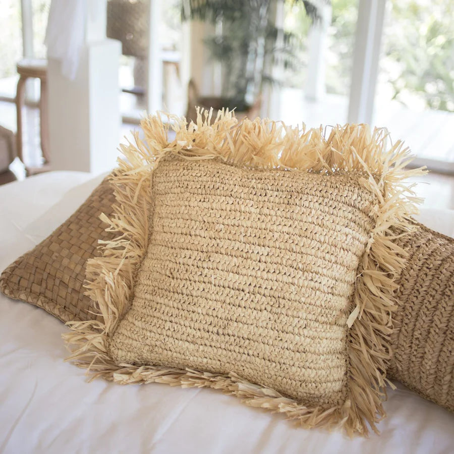 Raffia cushion