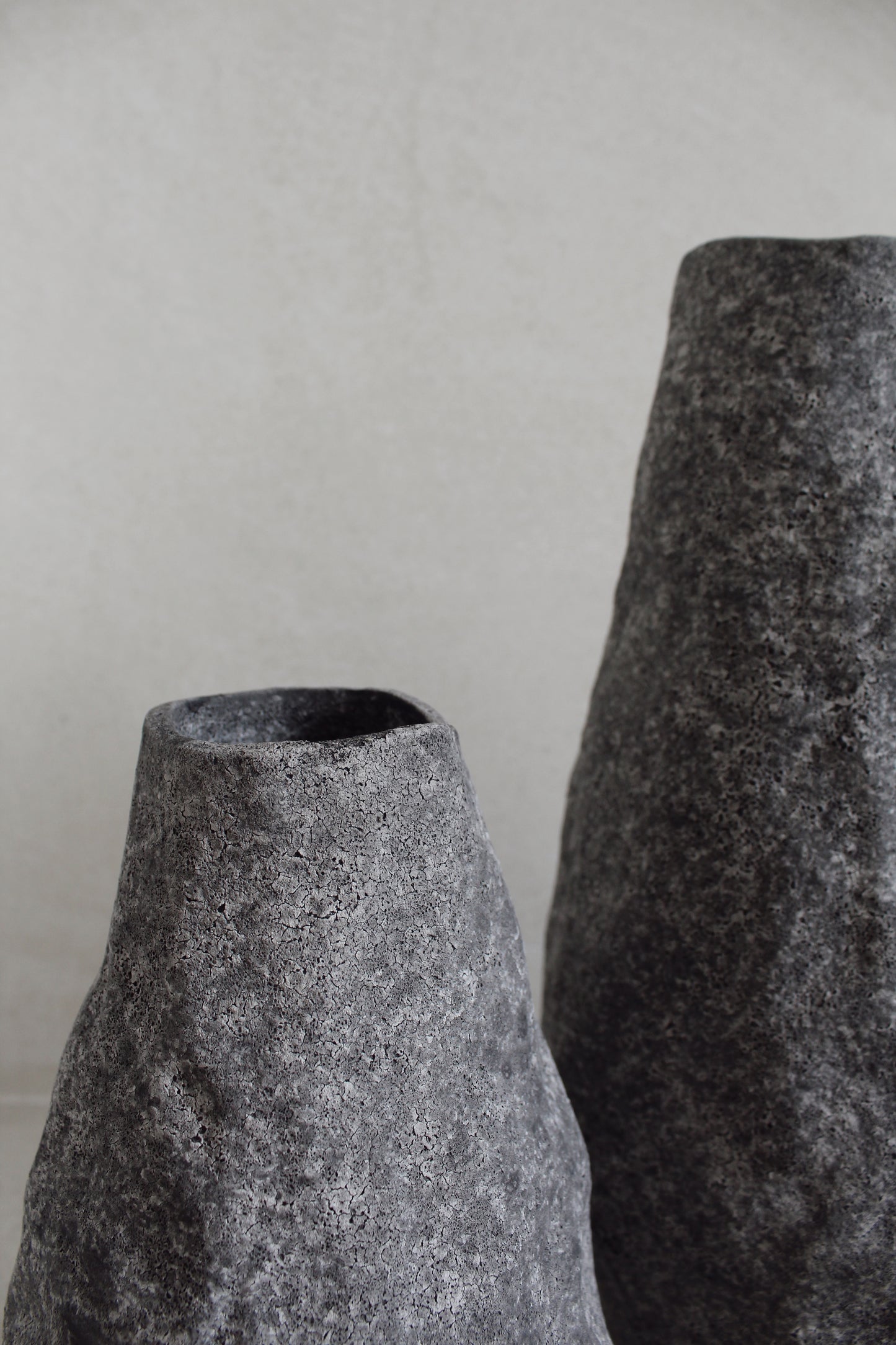 Grotta vase - Anthracite