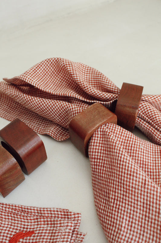 Wooden napkin-ring - set of 4