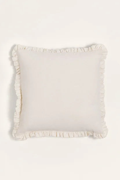The cloudy square cushion