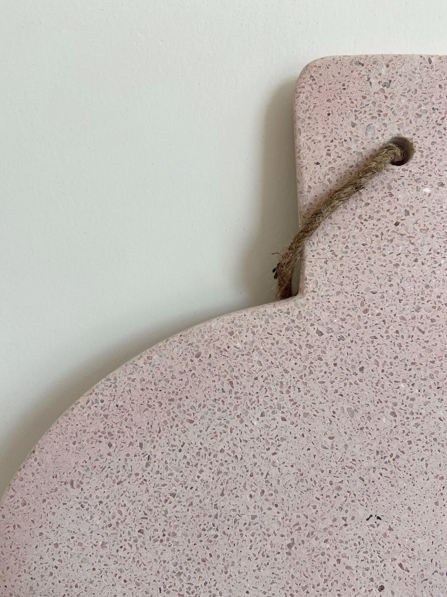 Terrazzo plate round pink